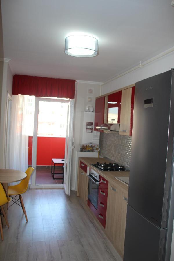 Lowcost Tryp Apartment Oradea Luaran gambar