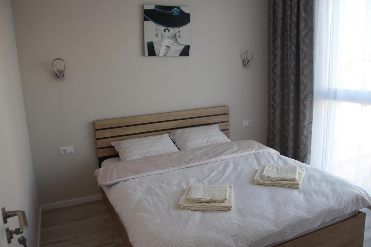 Lowcost Tryp Apartment Oradea Luaran gambar