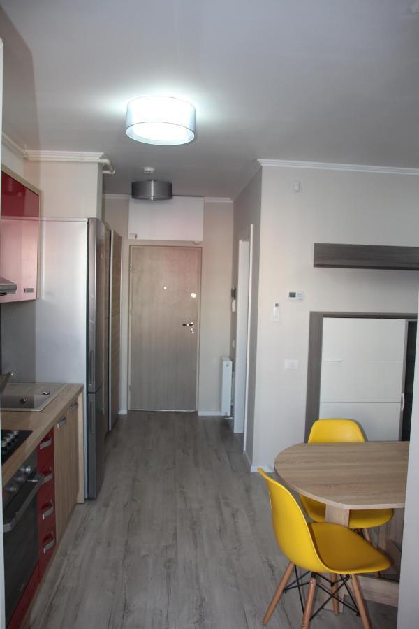 Lowcost Tryp Apartment Oradea Luaran gambar